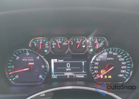 2015 Chevrolet Silverado 1500 2Lt z USA, uszkodzony, nr VIN 3GCUKREC3FG381947